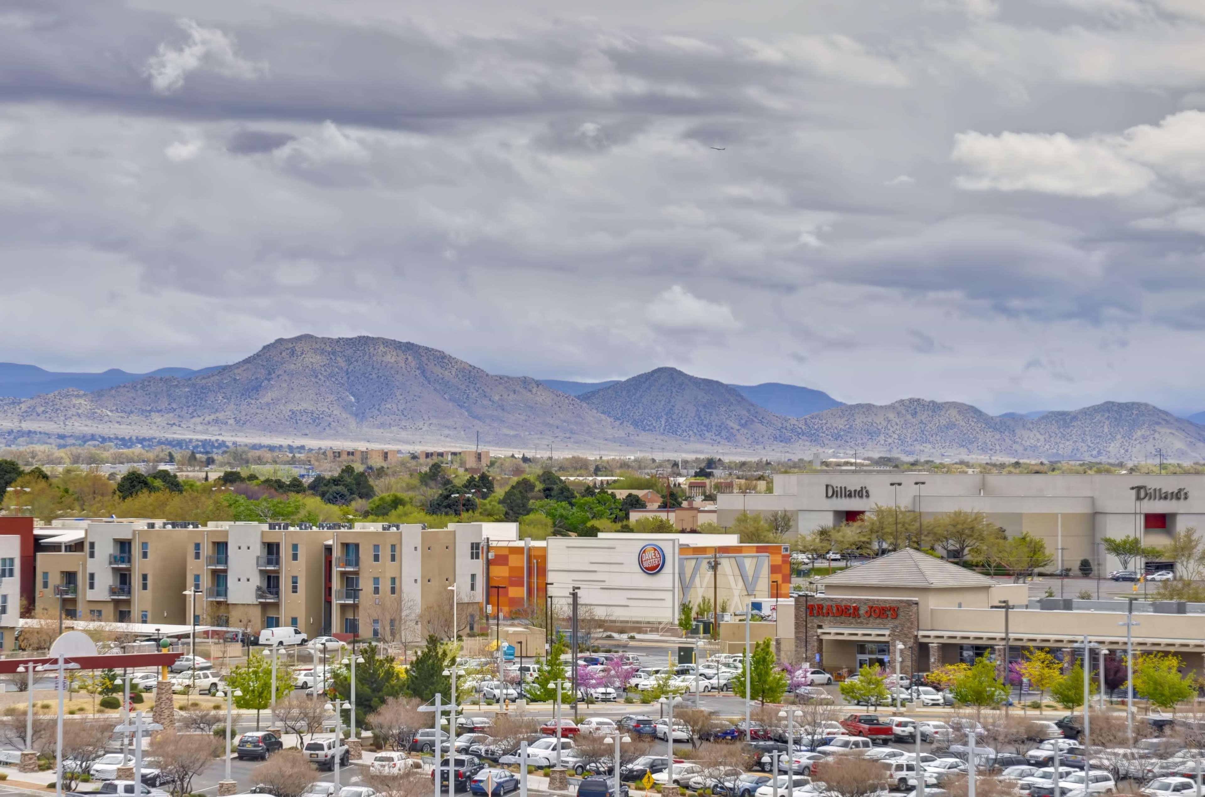 Hyatt Place Albuquerque Uptown Экстерьер фото