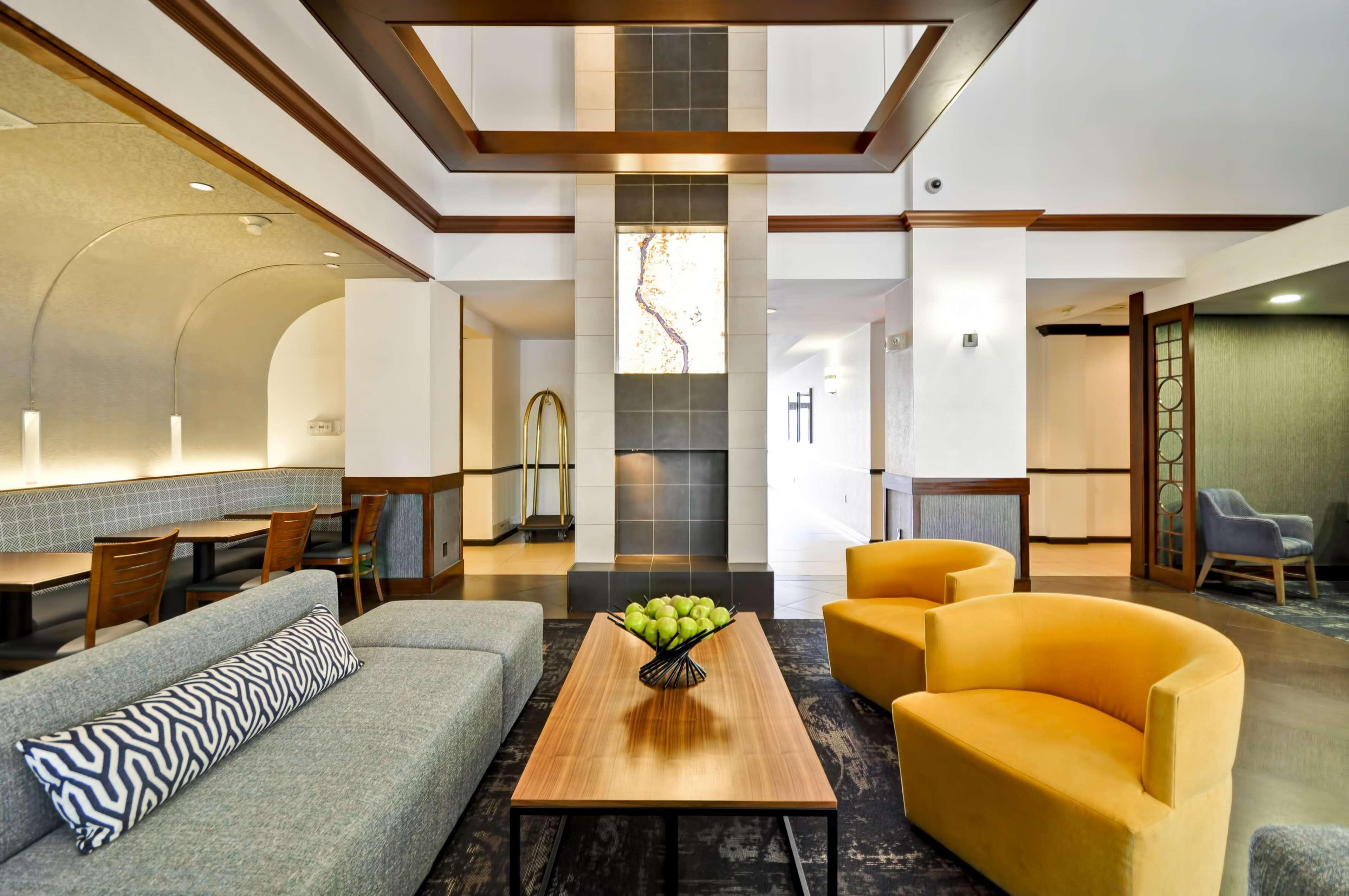 Hyatt Place Albuquerque Uptown Экстерьер фото