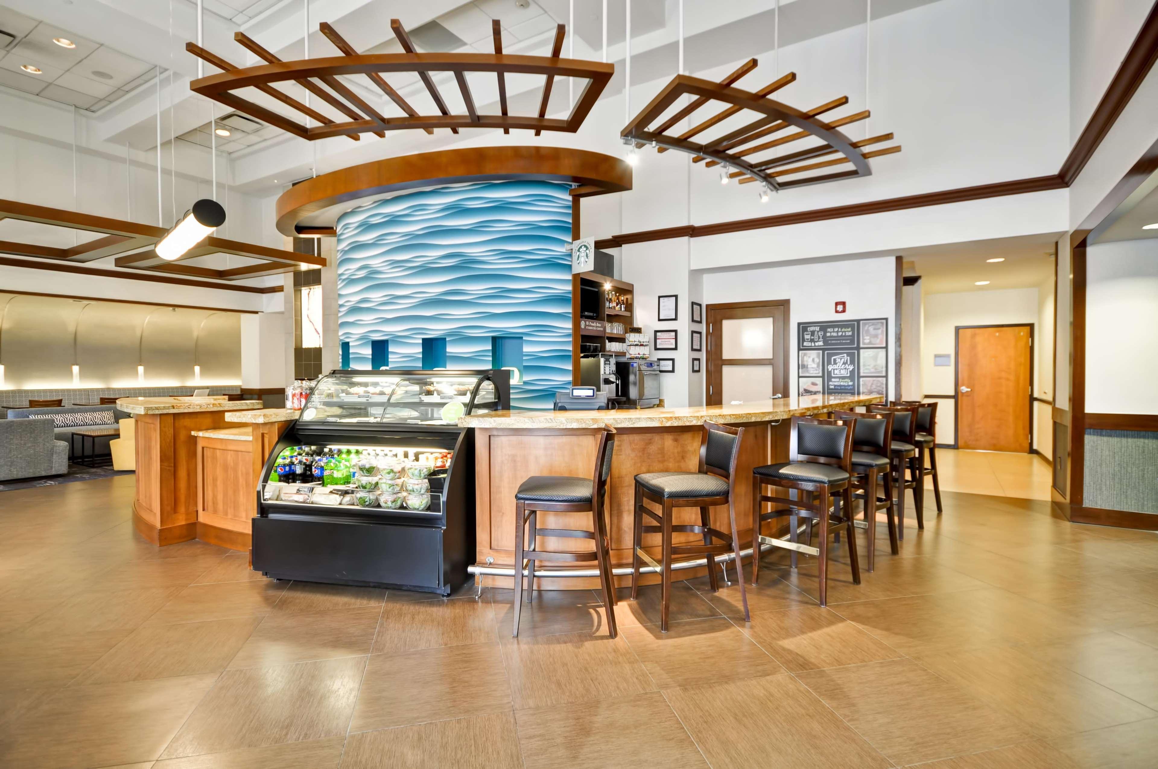 Hyatt Place Albuquerque Uptown Экстерьер фото