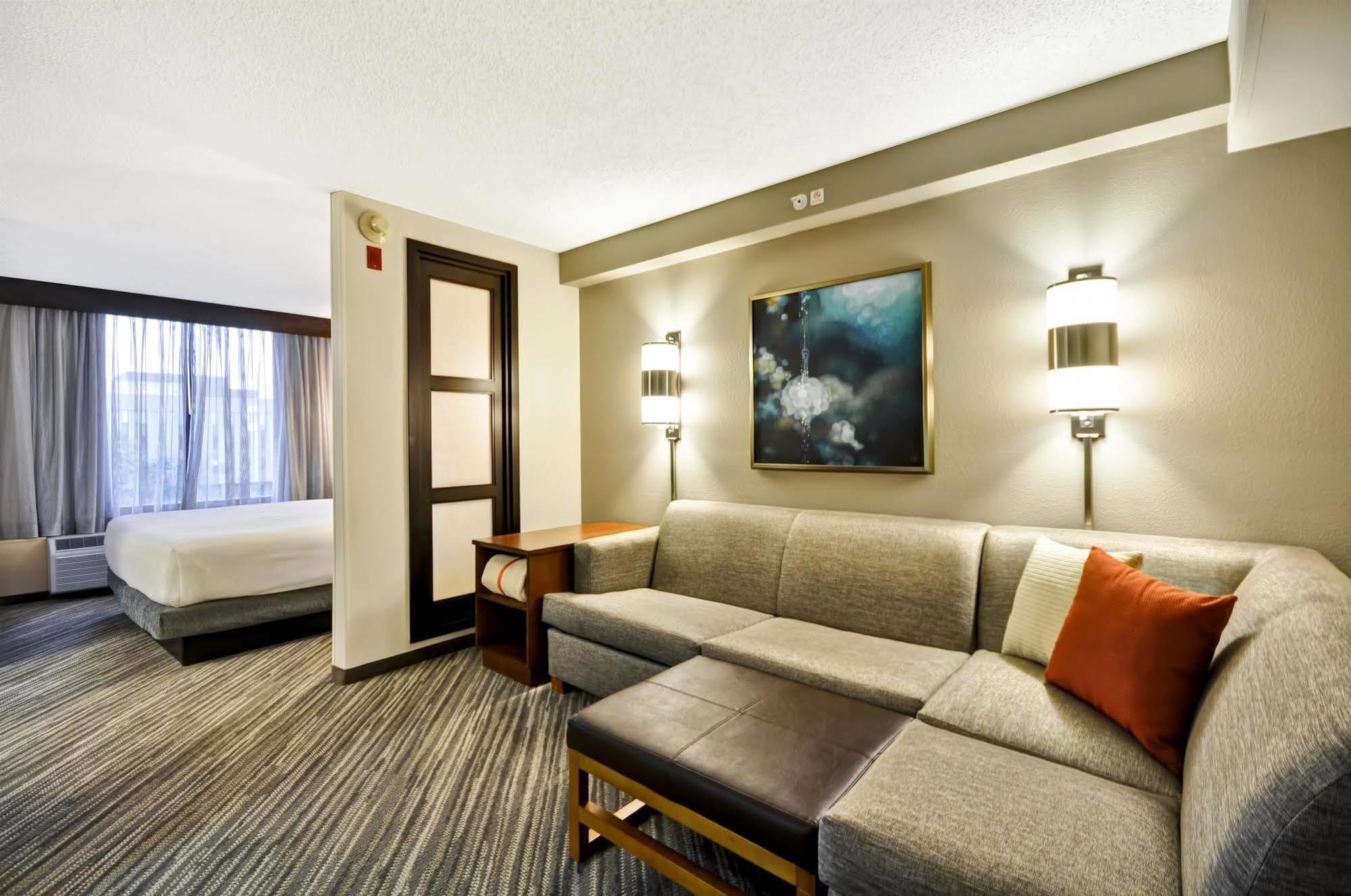 Hyatt Place Albuquerque Uptown Экстерьер фото
